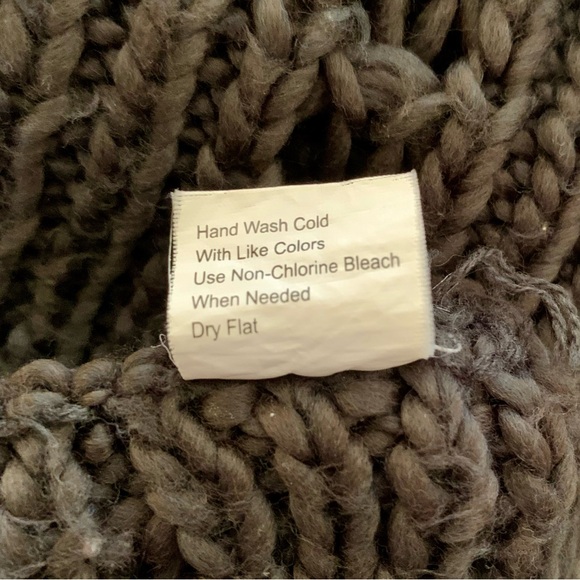 Gray Knit Infinity Scarf - Picture 2 of 3